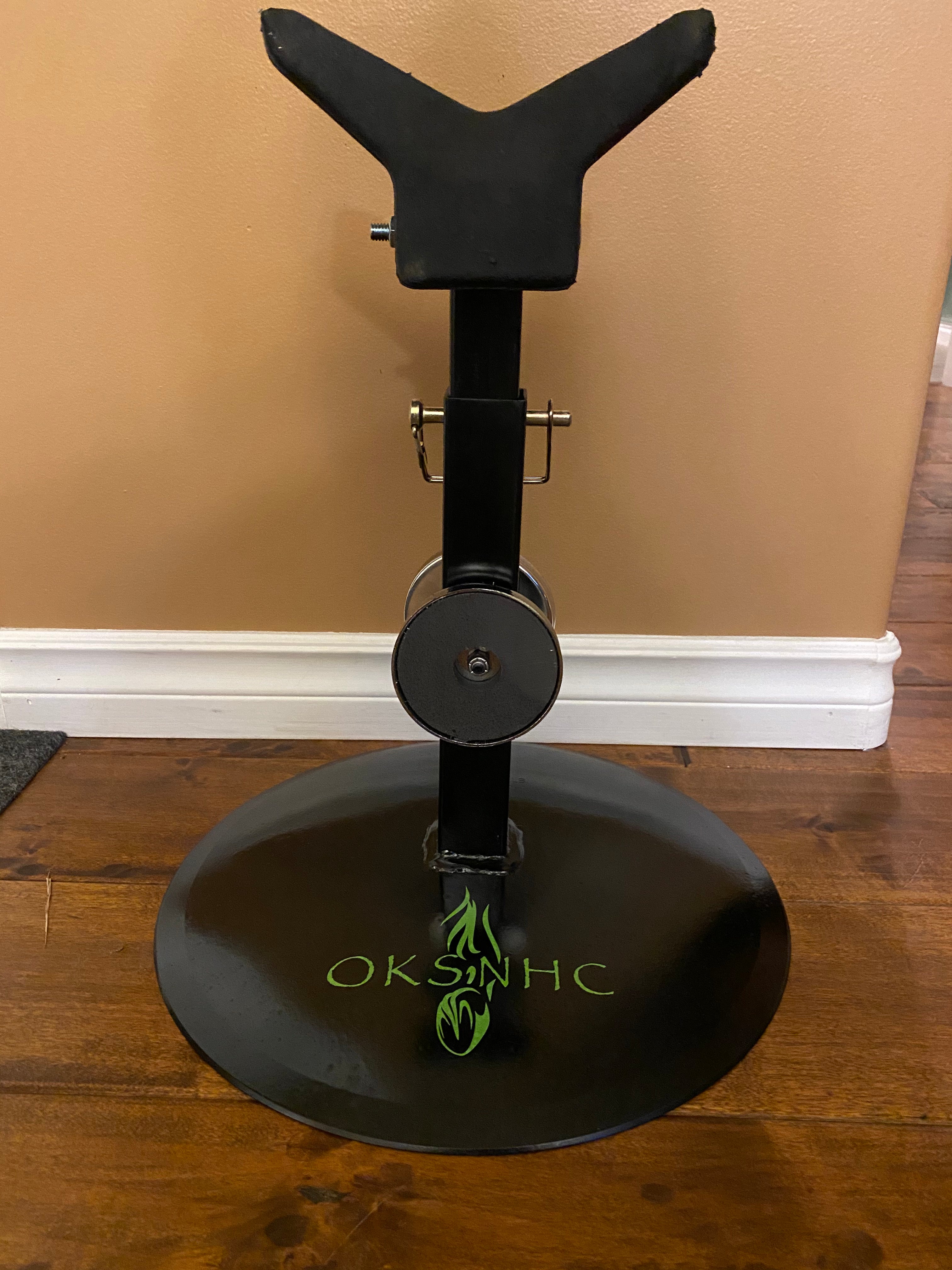 OKSNHC Custom Built Hoof Stand Adjustable Height