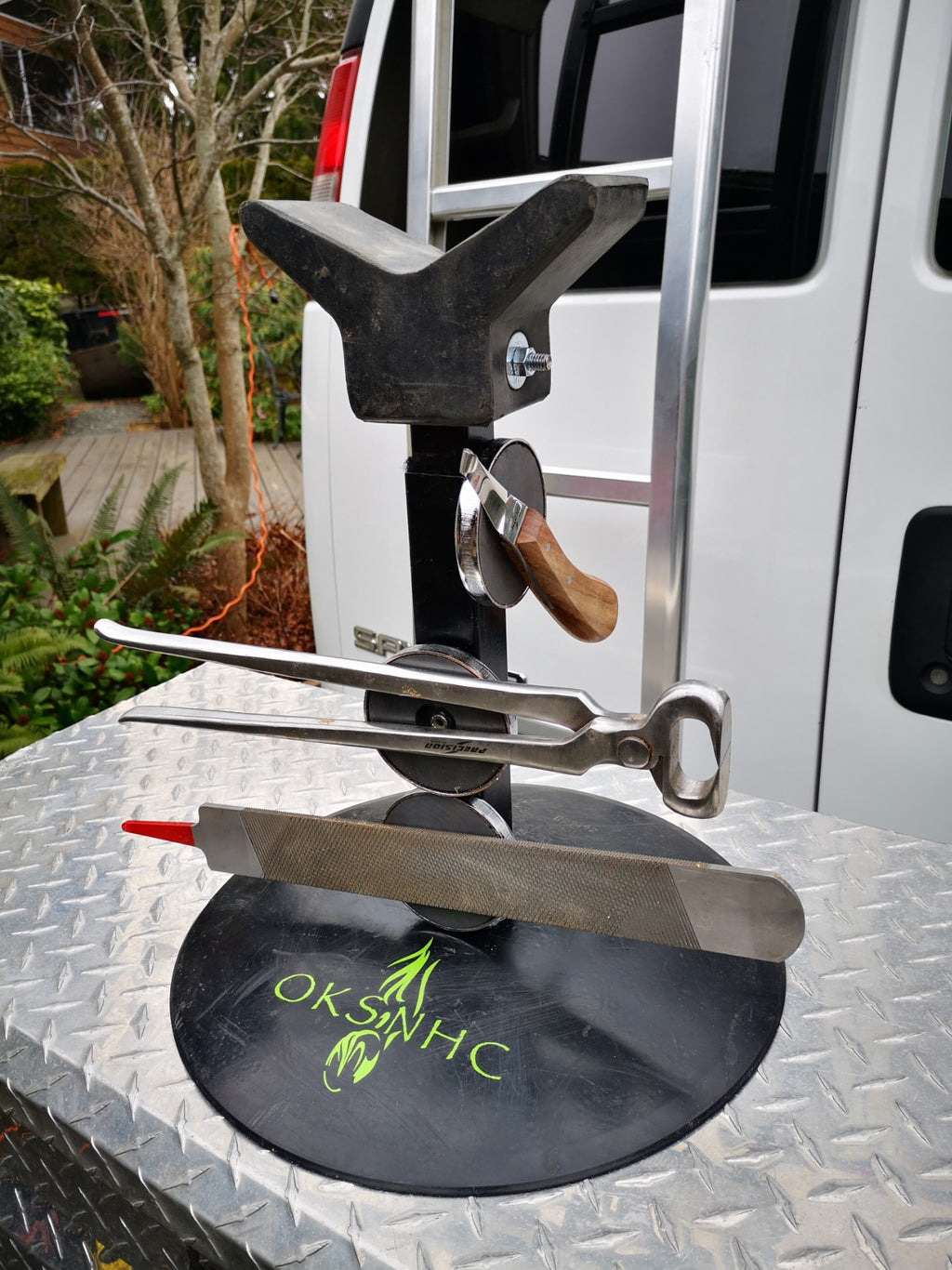 OKSNHC Custom Built Hoof Stand Adjustable Height